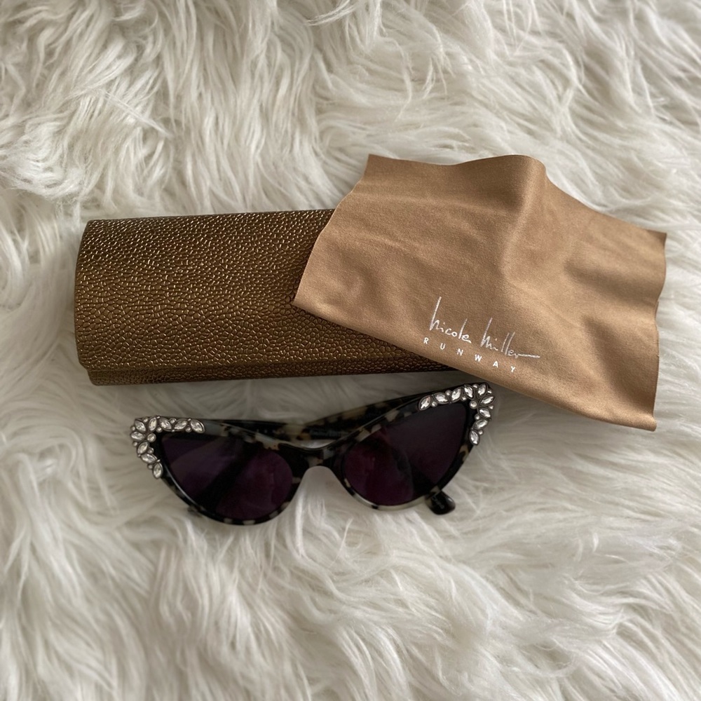 Nicole Miller Runway limited edition sunglasses